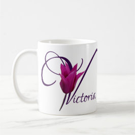 Caneca De Café Nome Victoria personalizável tulipa floral roxa