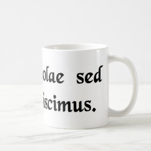 Caneca De Café Nós aprendemos não para a escola, mas para a vid