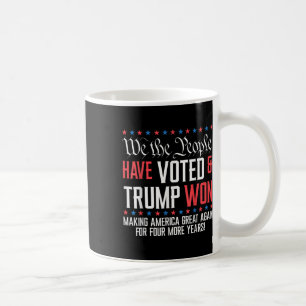 Caneca De Café Nós, Pessoas, Votámos E Trump Ganhou Mega Por 4