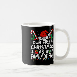 Caneca De Café Nosso Primeiro Natal Como Uma Família De Cinco Ano