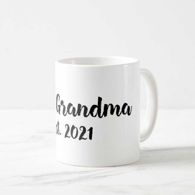 Caneca De Café Nova Avó Est. 2021 Nova Primeira Vez Avós (Frente Esquerda)