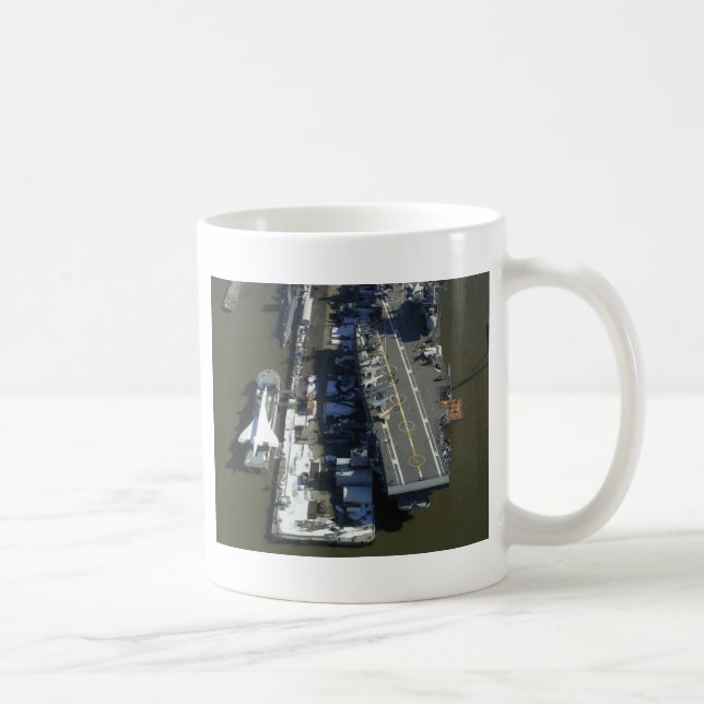 Caneca De Café Nova Iorque intrépido do porta-aviões (Direita)