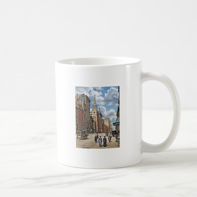 Caneca De Café Nova York, NY – Subindo a Quinta Avenida a partir  (Direita)