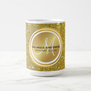 Caneca De Café Novo casamento Dourado do Monograma 