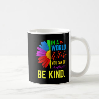 Caneca De Café Num Mundo Seja Bonita Daisy Flower Autismo Sensibi