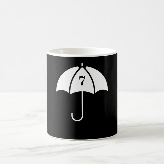Caneca De Café Número 7: Vanya Umbrella Academy invertida (Centro)