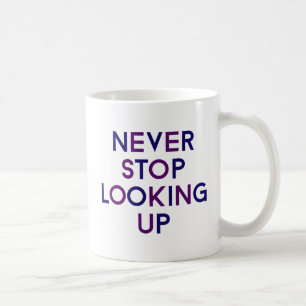Caneca De Café Nunca Pare De Procurar.