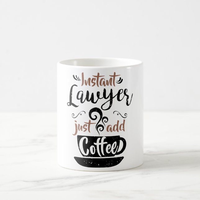 Caneca De Café O advogado imediato apenas adiciona o café (Centro)