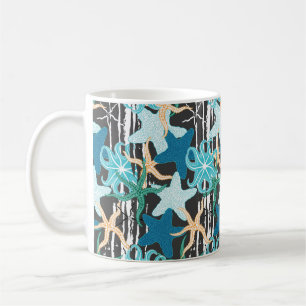 Caneca De Café O amido pesca um padrão perfeito. Peixes-espada pu