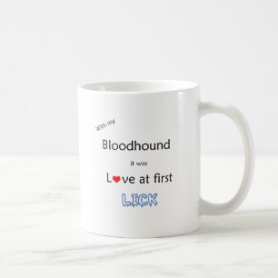 Caneca De Café O amor do Bloodhound no início lambe