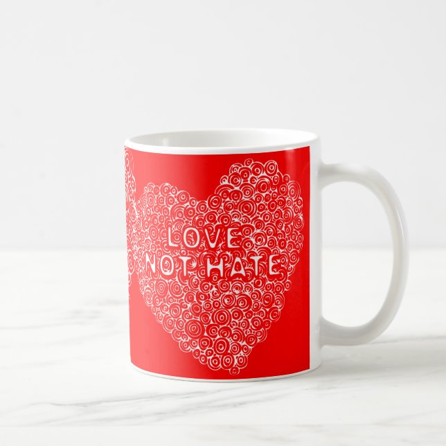Caneca De Café O amor não odeia o slogan vermelho (Direita)