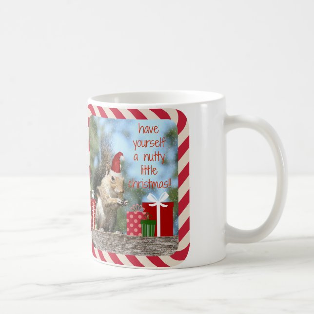 Caneca De Café O esquilo bonito do Natal, tem um Xmas de noz!! (Direita)