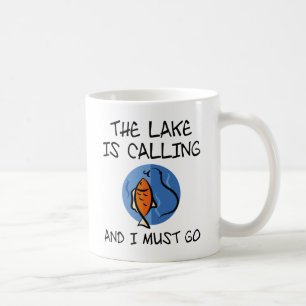 Caneca De Café O Lago Está Chamando