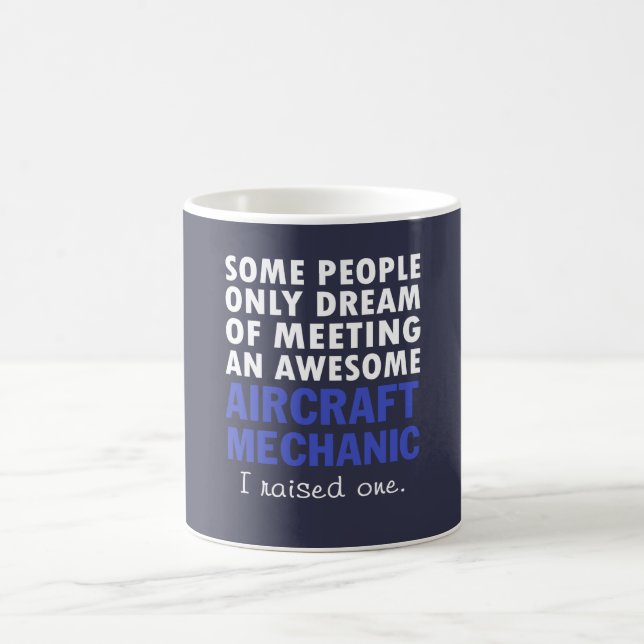 CANECA DE CAFÉ O PAI DE MECÂNICO DE AVIÕES (Centro)