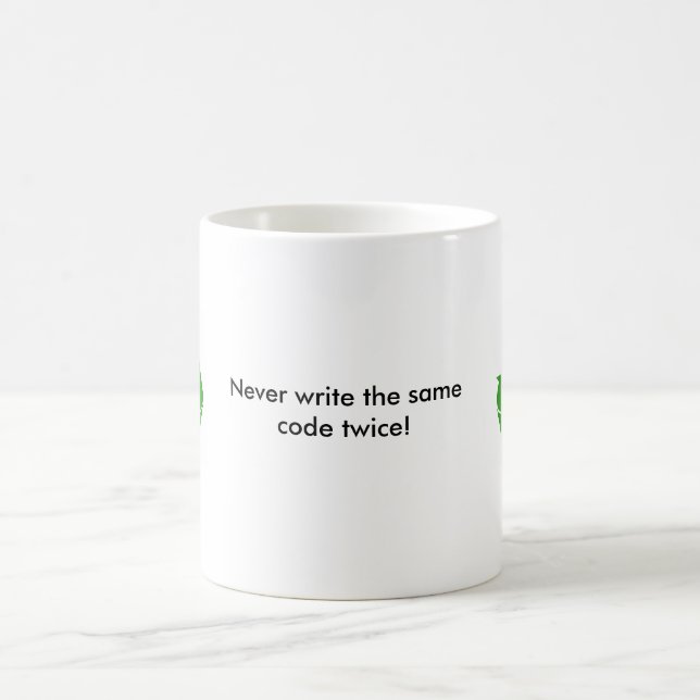 Caneca De Café o reciclar, reciclar, nunca escreve o mesmo código (Centro)
