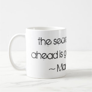 Caneca De Café O segredo de seguir em frente