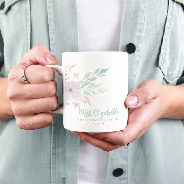Caneca De Café Obrigados Para Me Ajudar A Bloom Mug (Show your gratitude with this watercolor floral, "Thanks for helping me bloom" mug! )