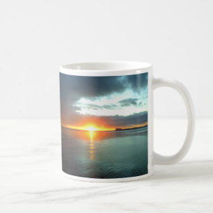 Caneca De Café Oceano nascer do sol Tairua Nova Zelândia maio de