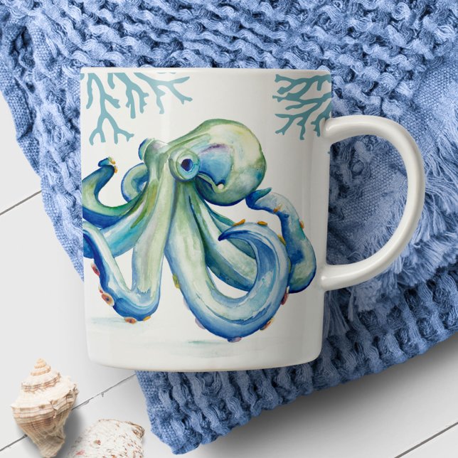 Caneca De Café Octopus Watercolor Beach de Azul Costeiro (Beach-themed coffee mugs feature ocean-inspired art by Victoria Grigaliunas of Do Tell A Belle)