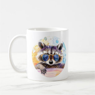 Caneca De Café Olá Summer Raccoon em óculos de sol Watercolor