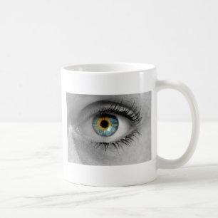 Caneca De Café Olho procura a macro de conceito do visualizador