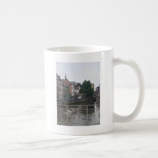 Caneca De Café Opinião de Bruges
