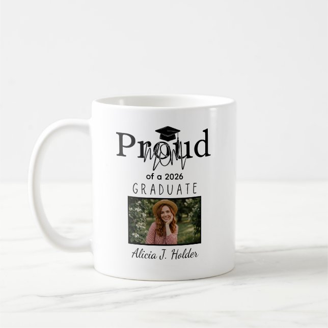 Caneca De Café Orgulhosa MÃE Graduada 2026 presente de formatura  (Esquerda)