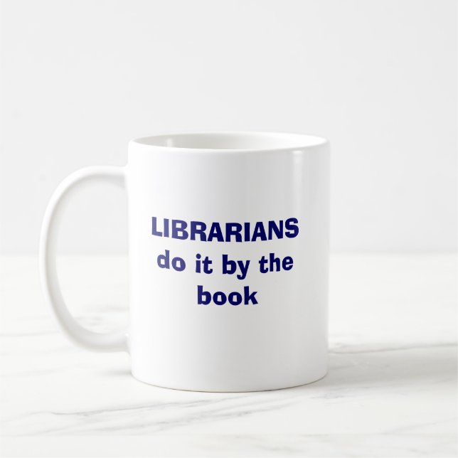 Caneca De Café Os bibliotecários fazem-no pelo livro (Esquerda)