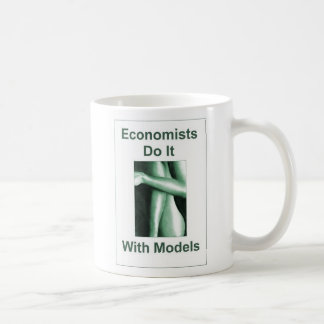Caneca De Café Os economistas fazem-no com modelos