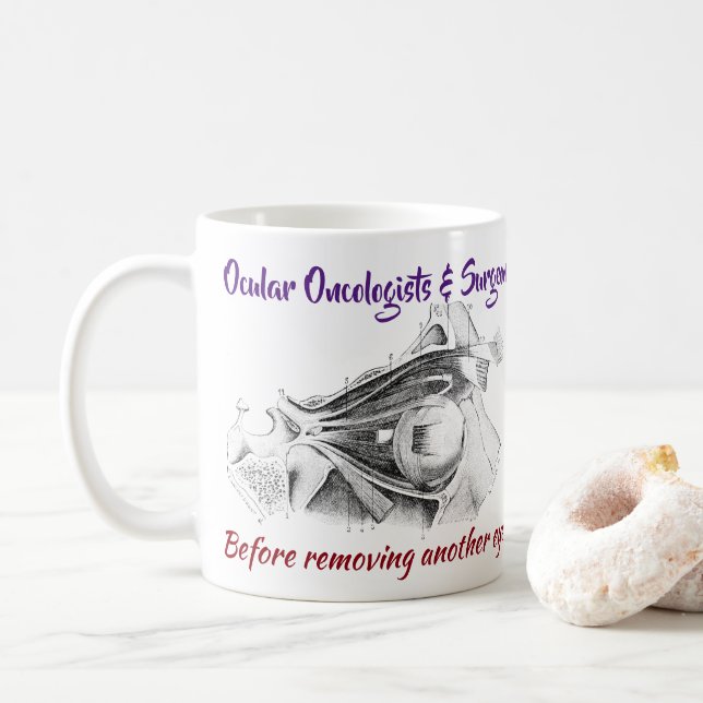 Caneca De Café Os oncologistas da ocular/cirurgiões R/O Wolbachia (Com Donut)