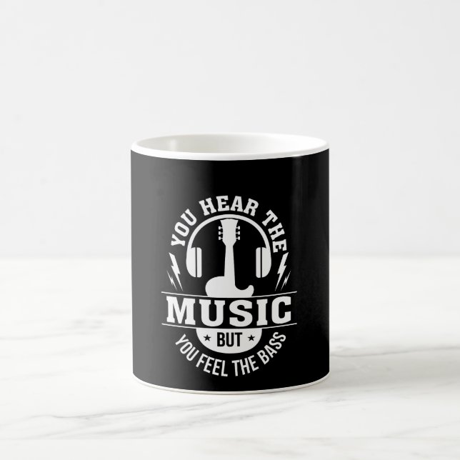 Caneca De Café Ouça o guitarrista baixo baixo da sensação da (Centro)