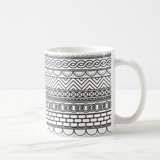 Caneca De Café Padrão de Amostragem de Borda Geométrica Preto e B