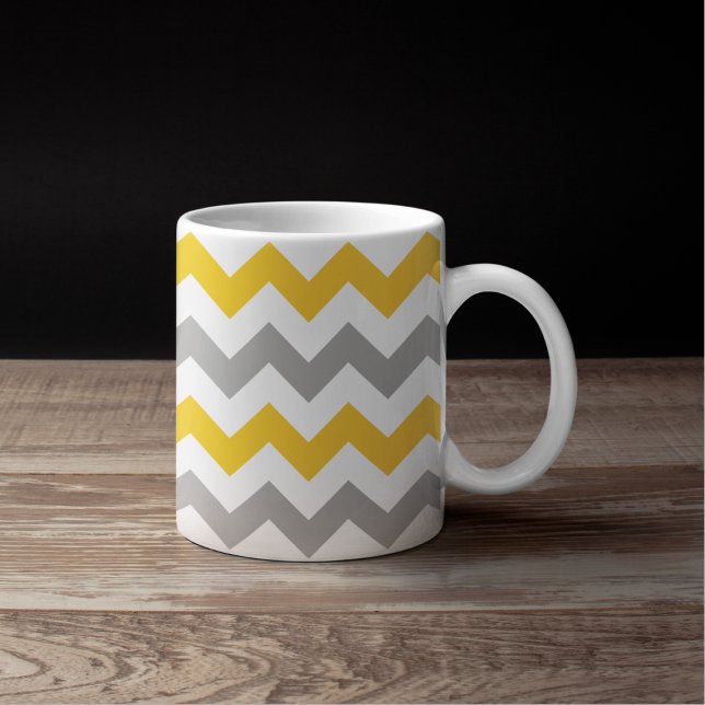 Caneca De Café Padrão de Cinza Moderna e Gourdenrod Chevron (Criador carregado)