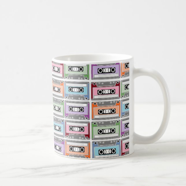 Caneca De Café Padrão de fitas de cassete retrô do Pastel (Direita)