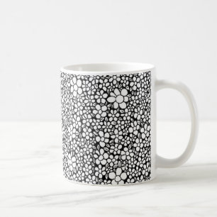 Caneca De Café Padrão de Flor Preto e Branco Desenhado à Mão