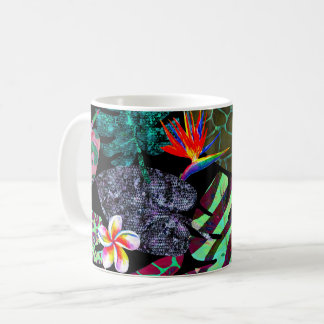 Caneca De Café Padrão de Folhas e Flores Tropicais Vibrantes