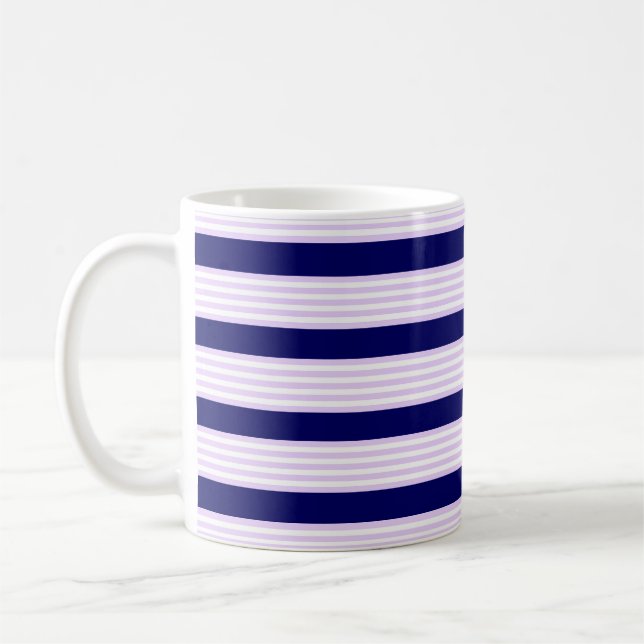 Caneca De Café Padrão de listras brancas e lilás com azul-marinho (Esquerda)