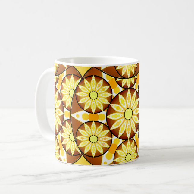 Caneca De Café Padrão de mandala, tons de marrom e ouro (Frente Esquerda)