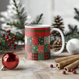 Caneca De Café padrão de patchwork de Natal verde vermelho