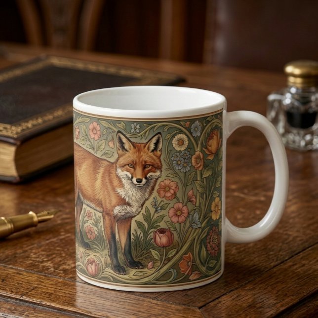 Caneca De Café Padrão de Raposa em Flores Inspirado em William Mo (William Morris Inspired Pattern Fox in Flowers Coffee Mug
by Ricaso. A vintage feel in modern art)