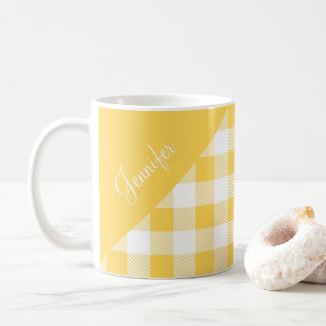 Caneca De Café Padrão de Xadrez Amarelo de Nome Personalizado (Com Donut)