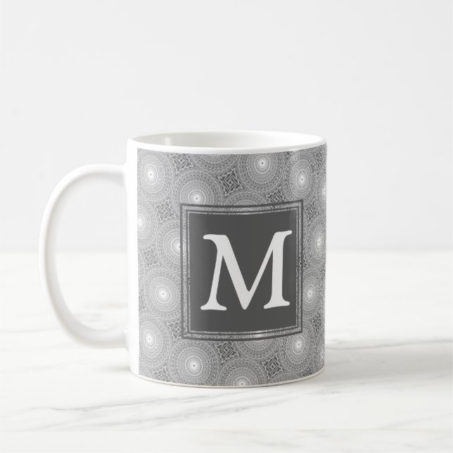 Caneca De Café Padrão dos círculos da cinza monograma (Esquerda)