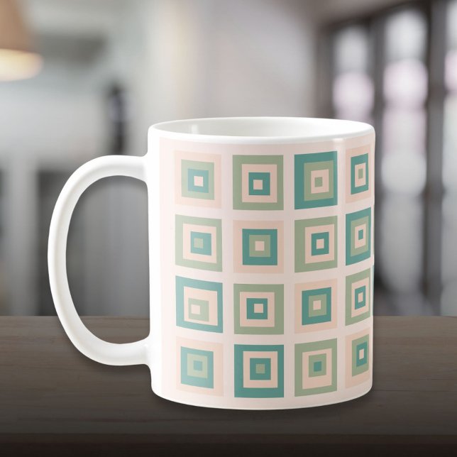 Caneca De Café Padrão dos quadrados verdes de creme moderno de me (Mid Century Modern Cream Green Squares Pattern Coffee Mug)