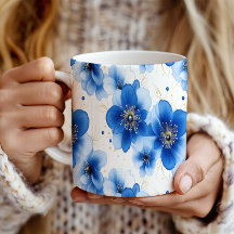 Padrão Floral Azul com Acentos Dourados