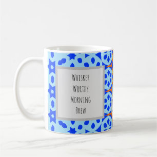Caneca De Café Padrão Floral do Hexágono Azul e Amarelo Colorido