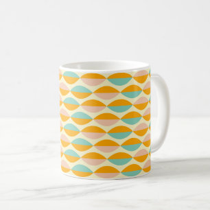 Caneca De Café Padrão geométrico repetitivo em fundo bege