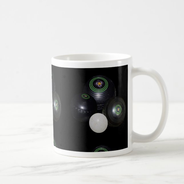 Caneca De Café Padrão Preto E Branco De Bolinhos, (Direita)