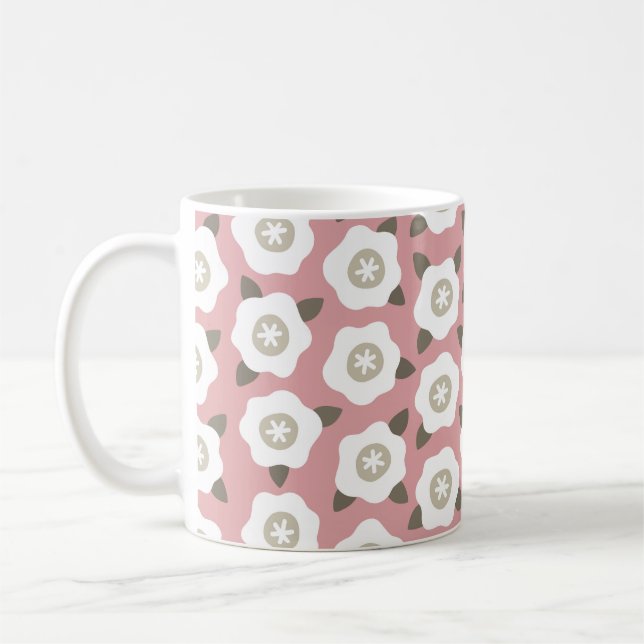 Caneca De Café Padrão sem costura com flores bonitinhas em fundo  (Esquerda)