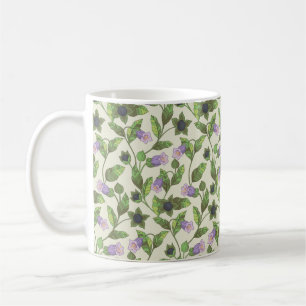 Caneca De Café Padrão sem costura com flores da belladona. Um ar