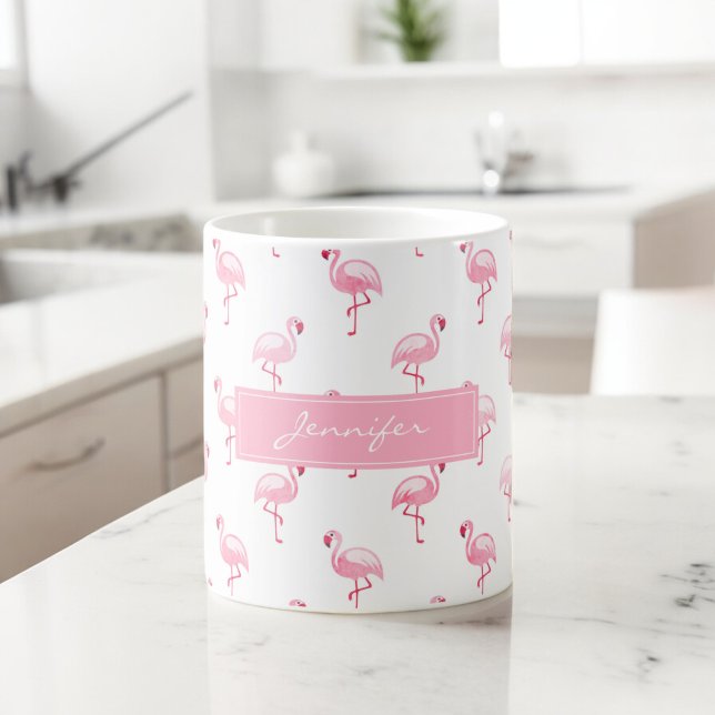 Caneca De Café Padrão Tropical Flamingo Monograma Rosa em Branco (Criador carregado)